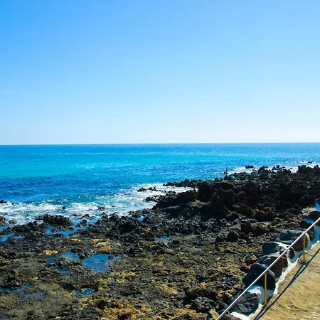 公寓 Bahia Sea 2 *